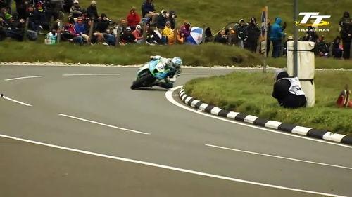 曼岛tt比赛视频,速度与激情的巅峰对决